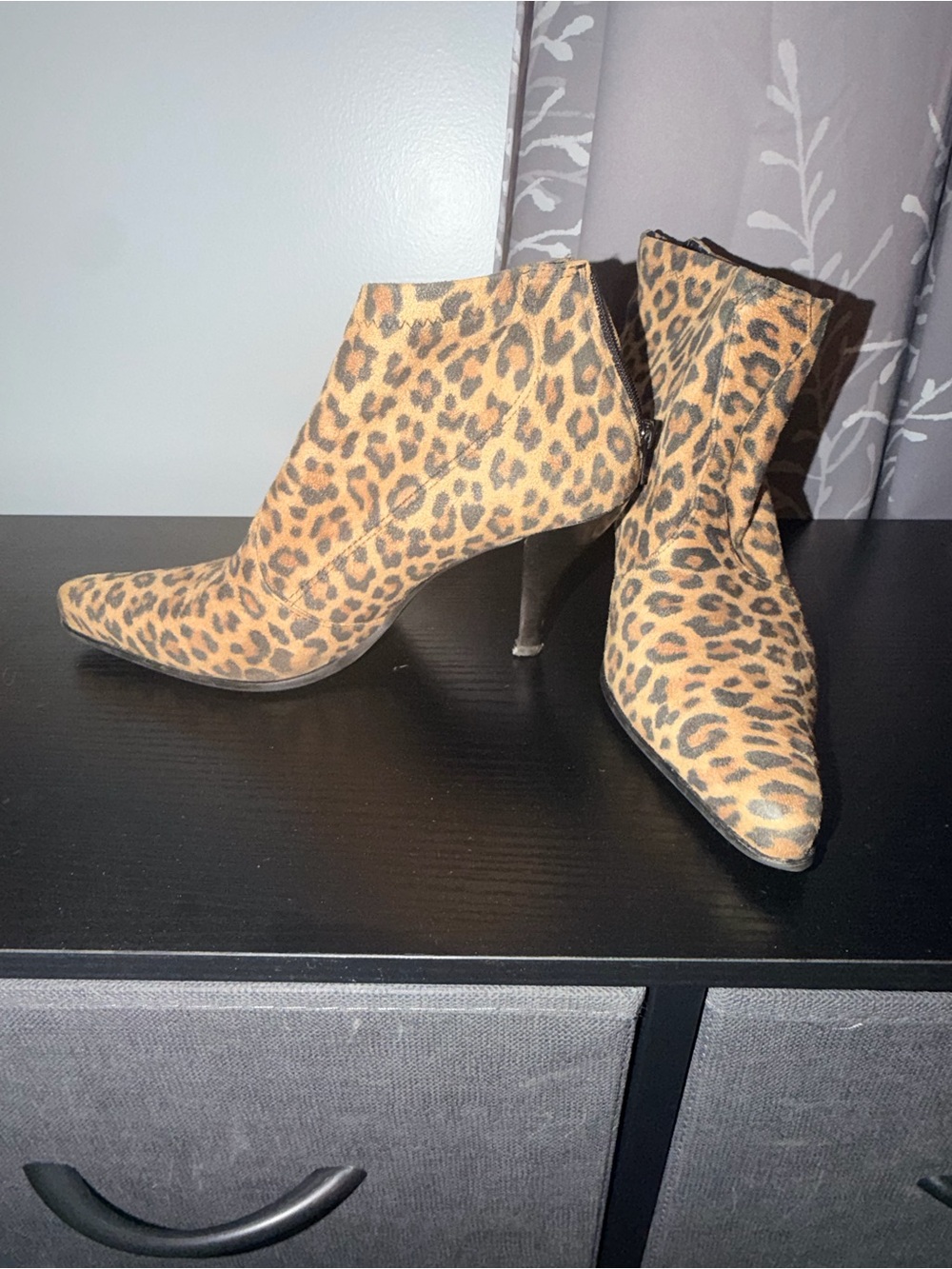 Leopard Print Pointed-Toe Ankle Booties - Tan and Black